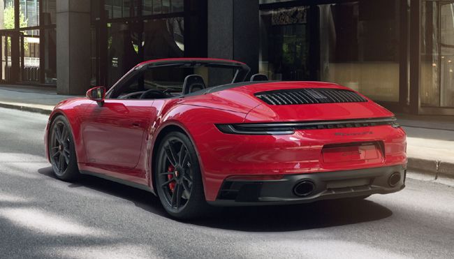 ポルシェ911（992）によりスポーティでパワフルな「GTS」モデル